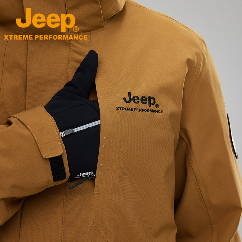 Jeep户外冲锋衣男士专业防水三合一外套防风保暖抓绒登山服秋冬季