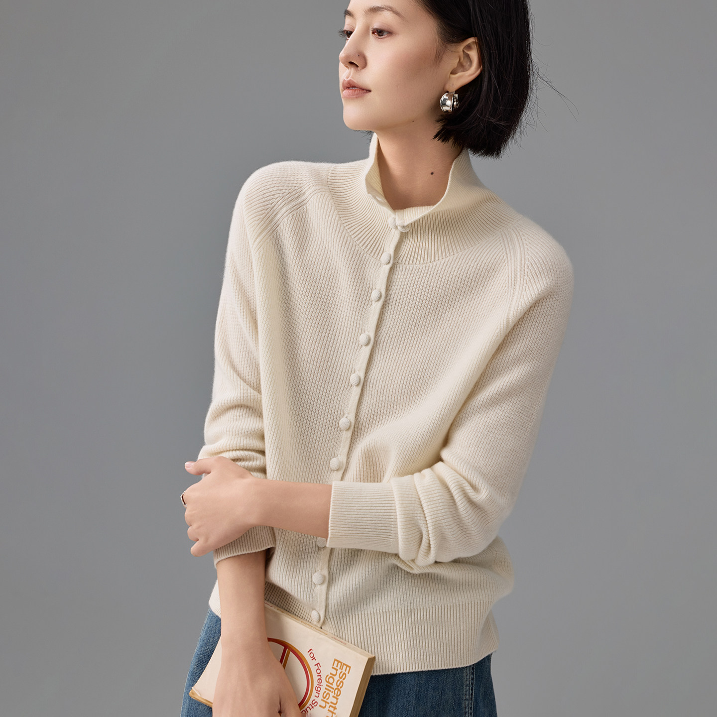 2025秋冬新款100纯山羊绒开衫女高领元宝针厚款简约通勤针织外搭,淘宝优惠券,粉丝福利购,淘宝优惠卷