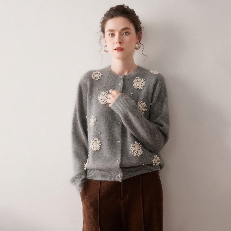 2025秋冬100%纯山羊绒衫女开衫加厚立体花朵针织毛衣外套保暖毛衫,淘宝优惠券,粉丝福利购,淘宝优惠卷
