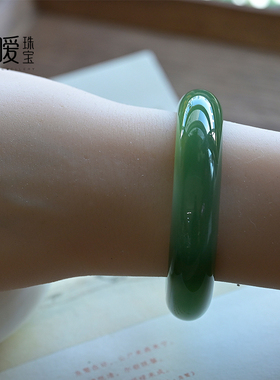 绿玉髓手镯天然玛瑙水晶玉镯女饰