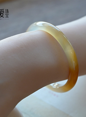 天然冰种马料糖白玛瑙手镯细条女