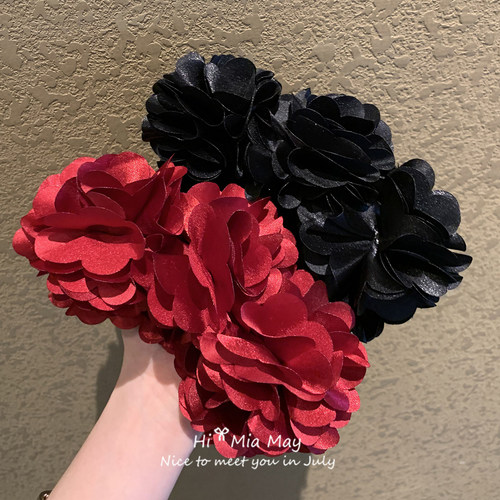 明艳动人~易梦玲同款红色高级感立体玫瑰花绝美抓夹发夹鲨鱼夹女 - 图2