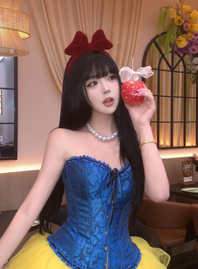 在逃公主~红色立体蝴蝶结发箍