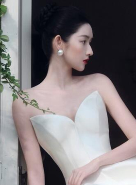 王玉雯同款半圆珍珠耳钉轻奢贵气感耳饰小众气质耳环复古港风法式