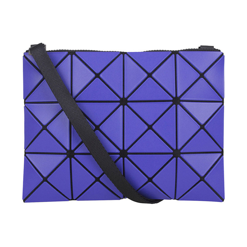 正品issey miyake女士几何ss斜挎包 怀远海外女士包袋