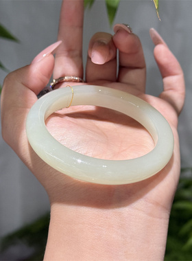 和田玉羊脂白玉高冰浅晴水玉手镯