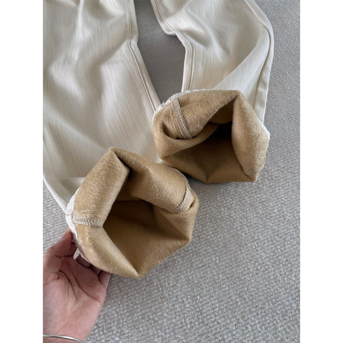 米杏色加绒加厚直筒牛仔裤女冬季胖妹妹mm高腰宽松显瘦阔腿长裤子,淘宝优惠券,粉丝福利购,淘宝优惠卷