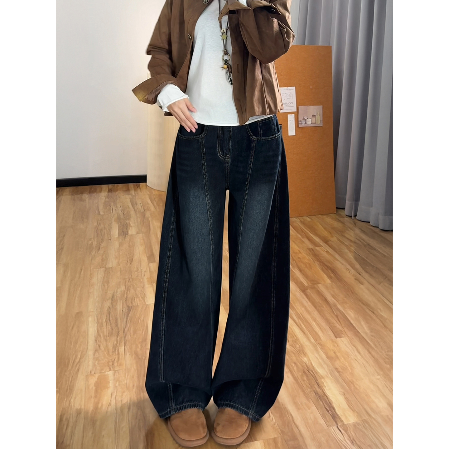 美式复古刺绣弯刀牛仔裤女秋冬新款胖妹妹mm高腰宽松显瘦阔腿长裤