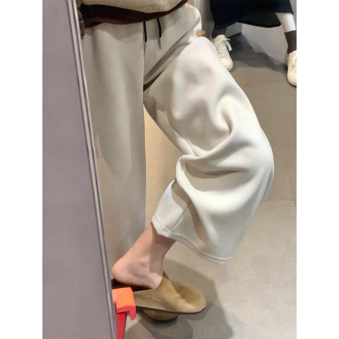 慵懒感米杏色毛呢阔腿裤女秋冬新款胖妹妹mm高腰宽松显瘦休闲裤子,淘宝优惠券,粉丝福利购,淘宝优惠卷