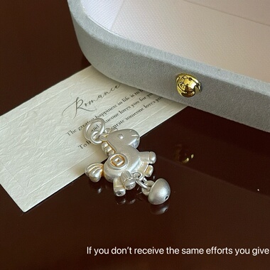 S925纯银小马有球必应吊坠项链小众设计简约百搭高级感时尚