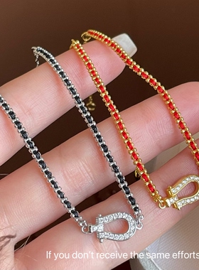 S925纯银编织马蹄扣红绳手链女精致简约本命年叠戴小众设计高级感