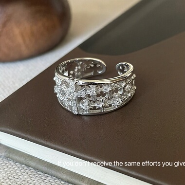 S925纯银镂空十字架镶钻克罗开口戒指女小众宽版食指戒轻奢高级