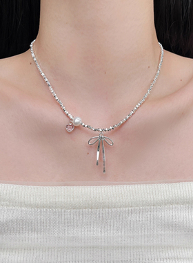 UNBEATEN彩色串珠蝴蝶结项链女轻奢小众锁骨链夏季颈链百搭配饰