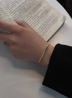 unbeaten冷淡风抽拉可调节手链女