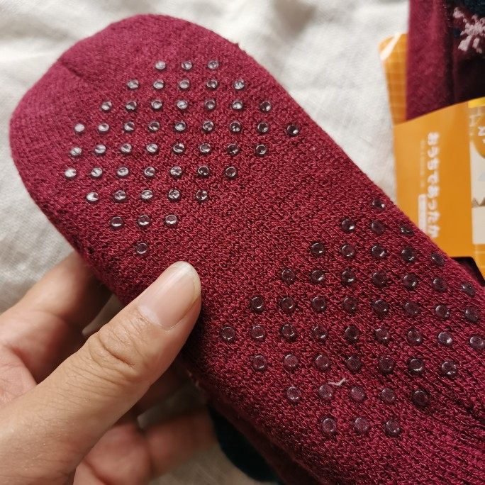 外贸出口日本女冬季地板鞋加厚保暖民族风毛线防滑船袜地板袜,淘宝优惠券,粉丝福利购,淘宝优惠卷