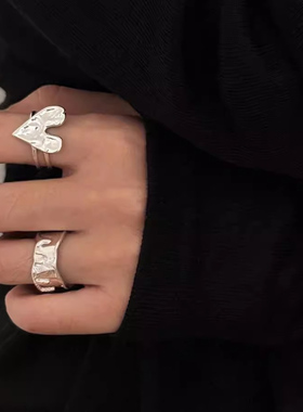 2025新款锤纹爱心轻奢开口戒指