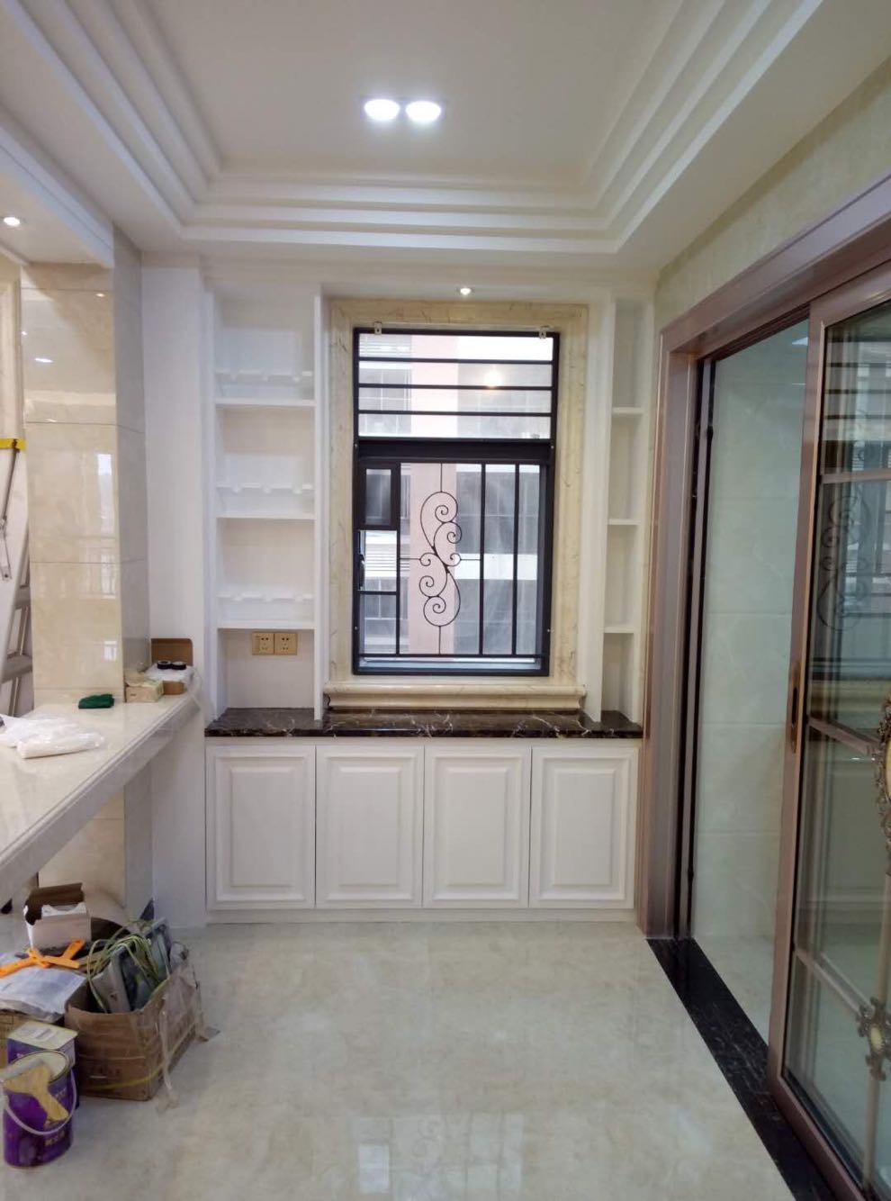 Guangzhou interior decoration all-inclusive old house renovation small and medium-sized offices office building studio design all-inclusive