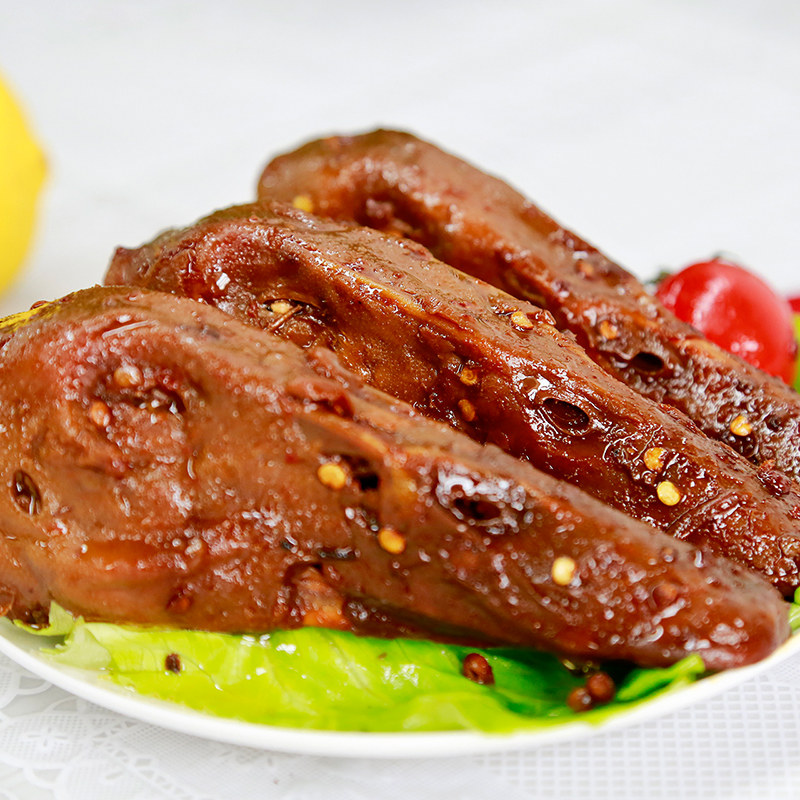 周黑鸭鸭头135g*2锁鲜盒装武汉特产香辣麻辣馋嘴下酒菜宿舍零食