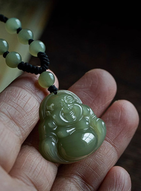 仿玉石笑佛吊坠本命年平安守护佛公项链男女气质转运珠观世音挂件