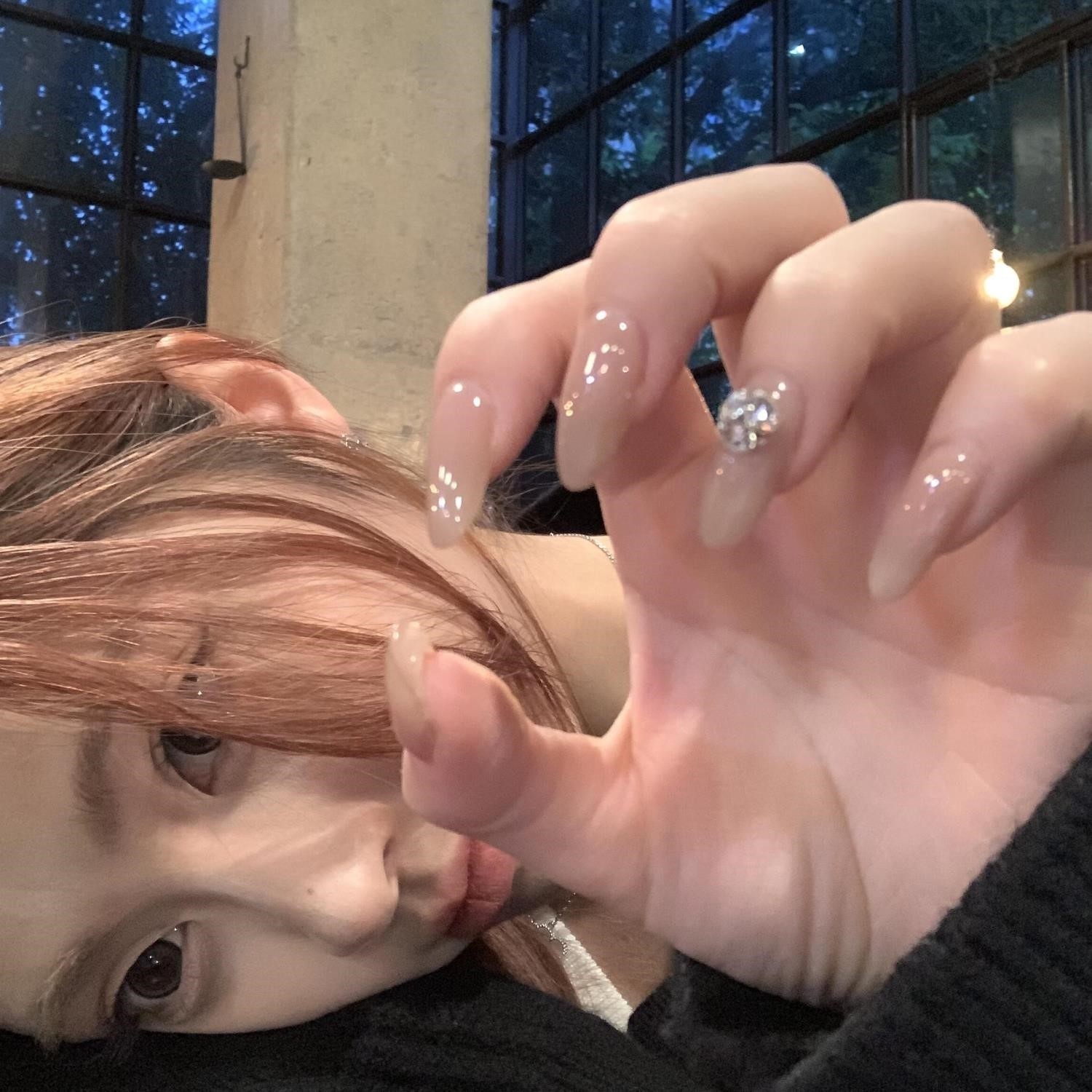 小红书同款穿戴甲片日常显白美甲气质冰透色钻球温柔奶茶裸色美甲,淘宝优惠券,粉丝福利购,淘宝优惠卷