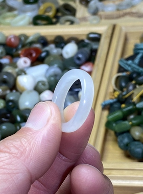 和田玉白玉洒金皮籽料卡18随型戒指古风跑环玉环文玩珠串挂饰尾戒