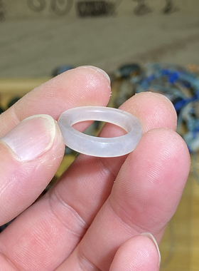 和田玉籽料戒指白底青花满皮随型戒圈指环文玩珠串跑环玉环尾戒