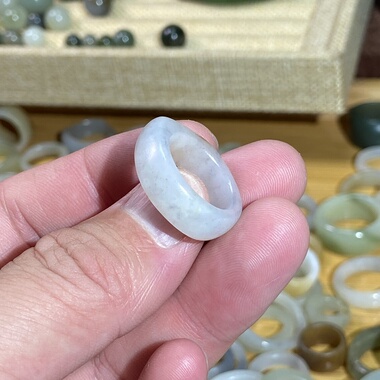 和田玉籽料洒金皮马鞍戒卡16随型戒指古风戒圈跑环文玩珠串挂饰