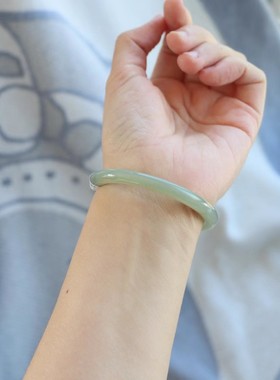 保真天然和田玉手镯50圈口证书编号9260731和田玉晴水色 青海料