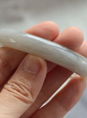 保真天然和田玉手镯56圈口证书编号11400706和田玉烟白色 青海料