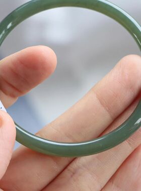 保真天然和田玉手镯58圈口证号295318且末蓝青色 新疆且末料圆条