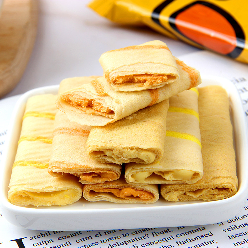 咔啰卡曼夹心蛋卷咸蛋黄咸味榴莲酥 五牧食品蛋卷饼干