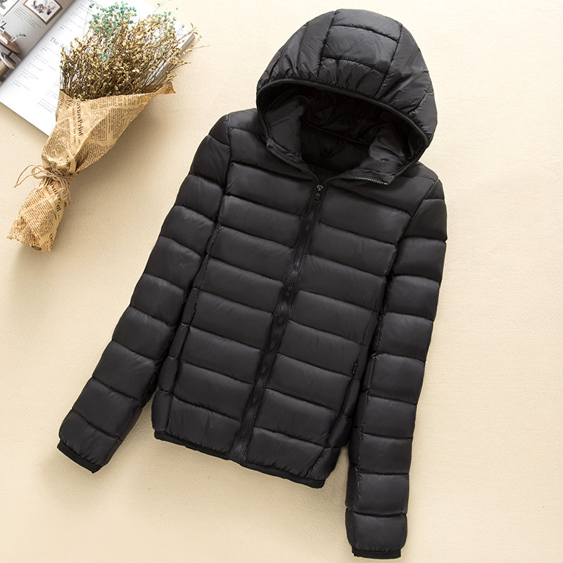  娇兰恋服饰羽绒服