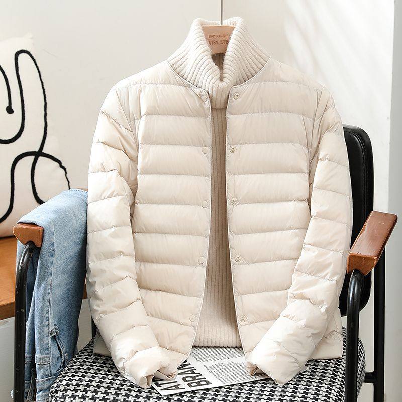  娇兰恋服饰羽绒服