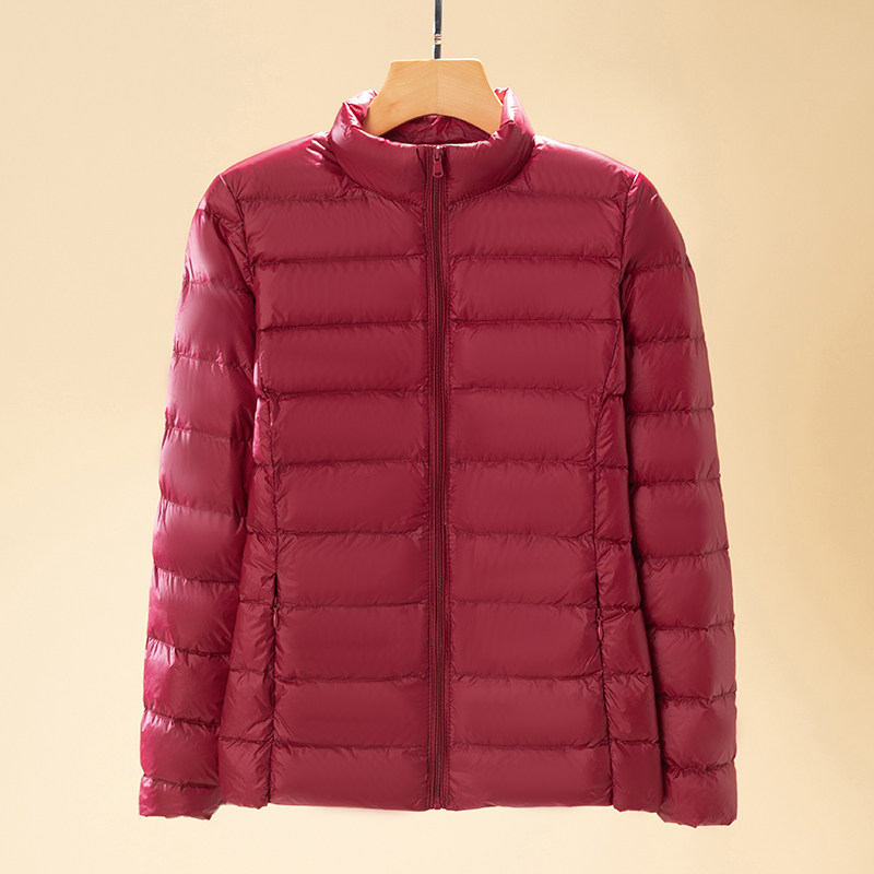  娇兰恋服饰羽绒服