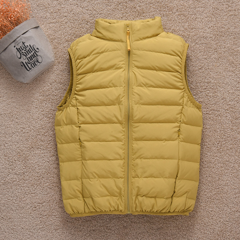  娇兰恋服饰羽绒服