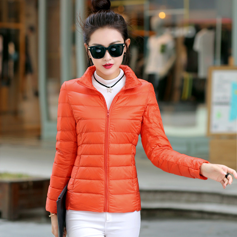  娇兰恋服饰羽绒服