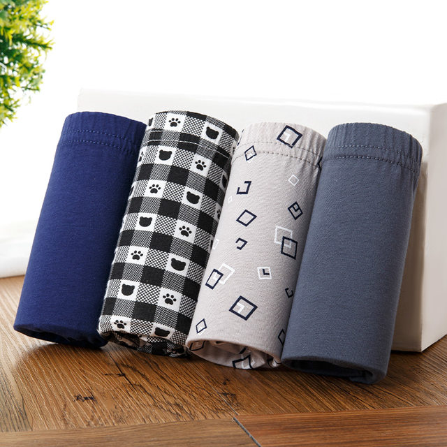 Middle-aged and elderly men's cotton boxer shorts, the elderly's loose and comfortable large size grandpa's cotton dad's boxer briefs
