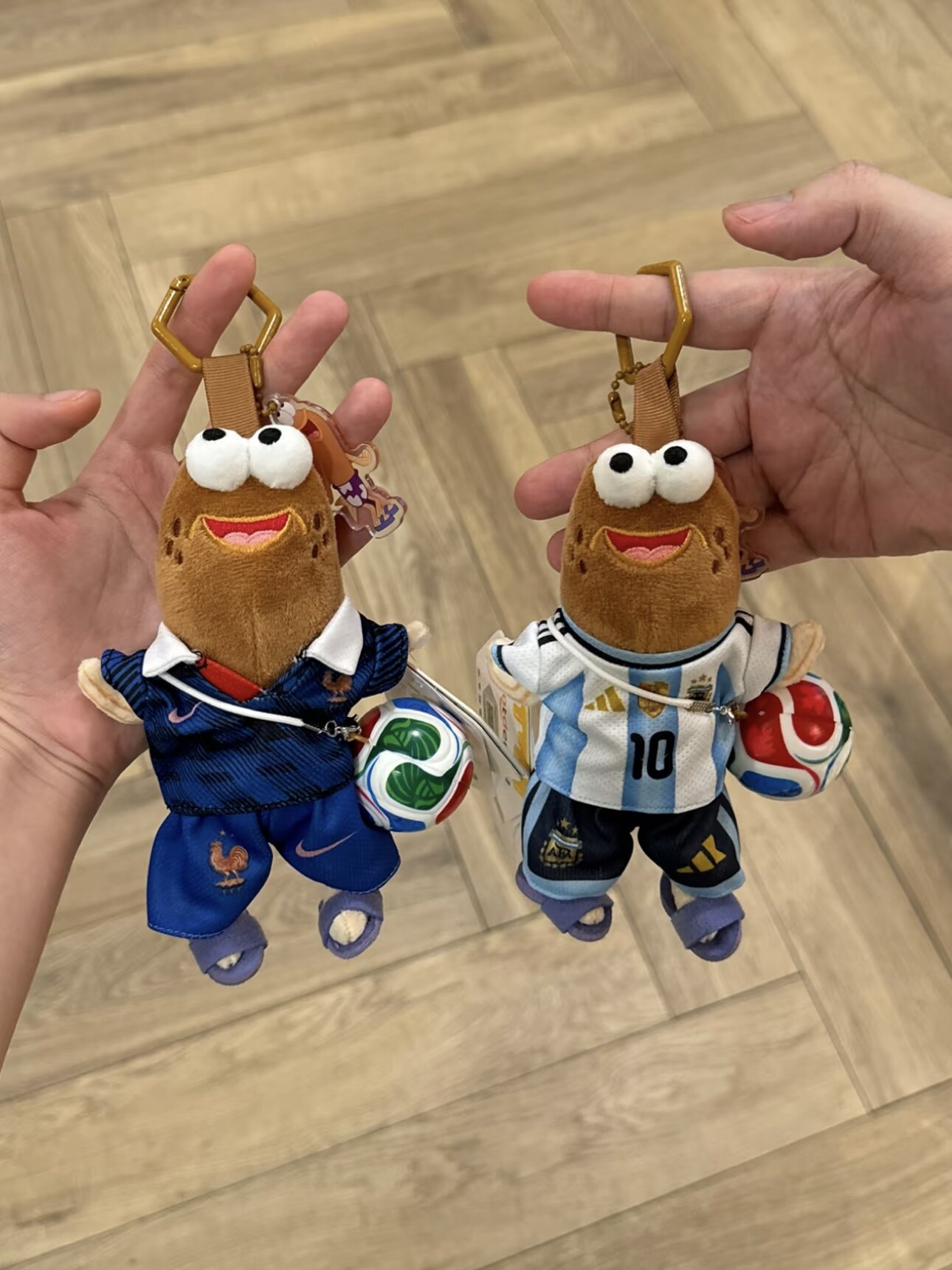 Genuine Beechburg Ugly Fish Doll Bag Pendant Ugly Plush Toy Keychain Sports Style Accessories Gift for Women