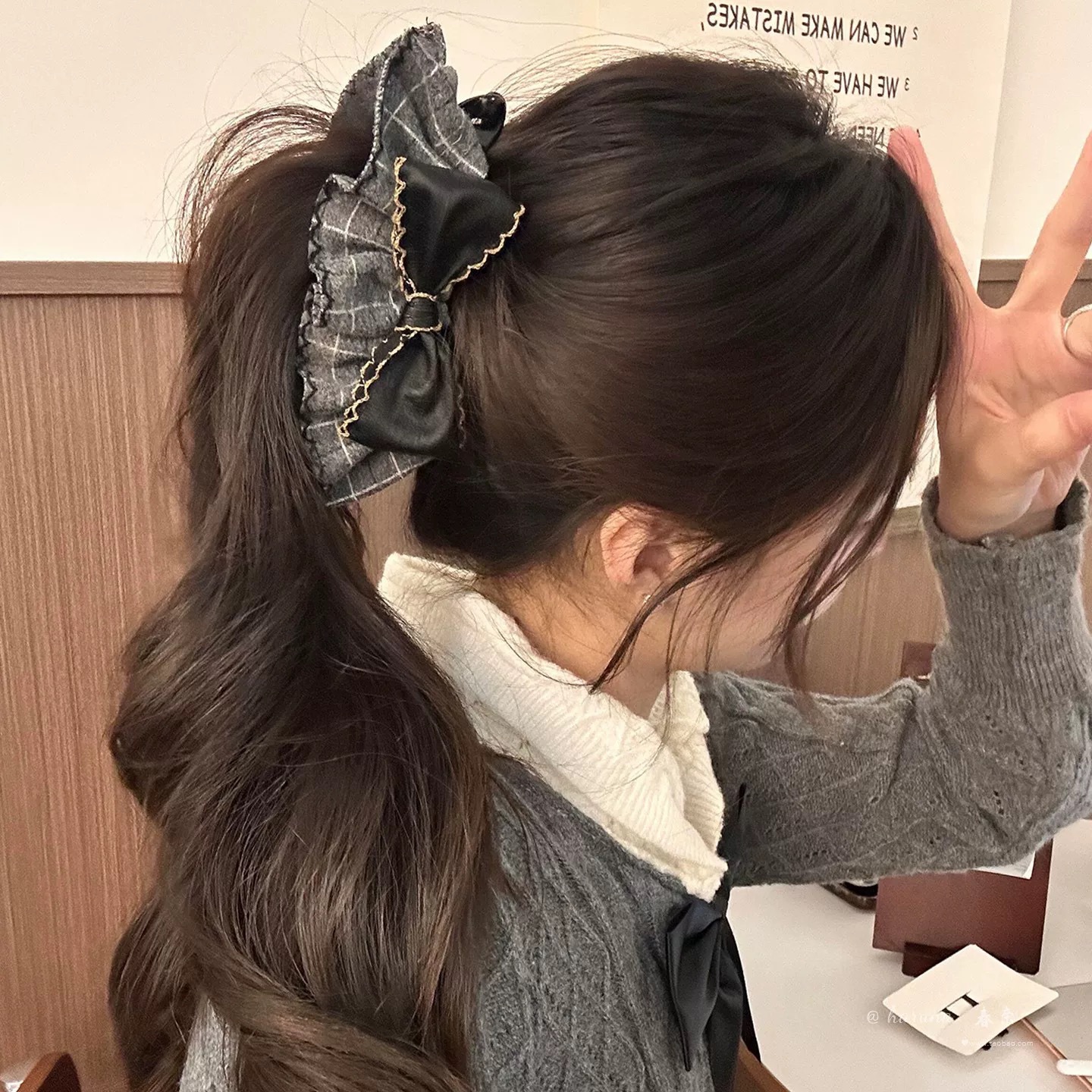 韩系新款可露丽香蕉夹女后脑勺盘发夹马尾夹竖夹蝴蝶结百搭发饰品 - 图2