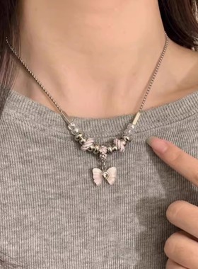 粉色蝴蝶毛衣链项链轻奢小众卫衣链女高级设计感y2k甜妹锁骨链潮