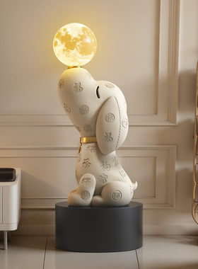 卡通风客厅电视柜沙发旁大型摆件