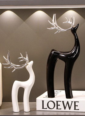 轻奢高档福鹿双至一对装饰摆件