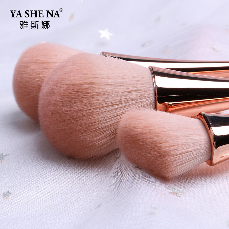 雅斯娜散粉刷小蛮腰腮红软毛化妆刷子粉底修容晒高光定妆刷一支装,淘宝优惠券,粉丝福利购,淘宝优惠卷