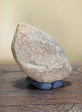 新疆罗布泊天然黄皱纹泥石小摆件