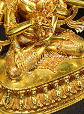 藏村铜鎏金镶嵌宝石藏式客厅铜像