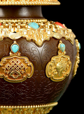 宝瓶藏村铜镀金雕花摆件中式