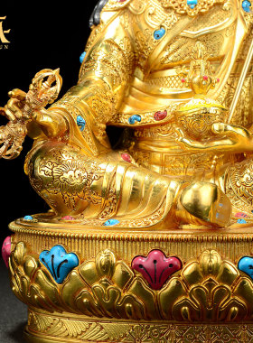 藏村铜鎏金镶嵌宝石藏式客厅铜像