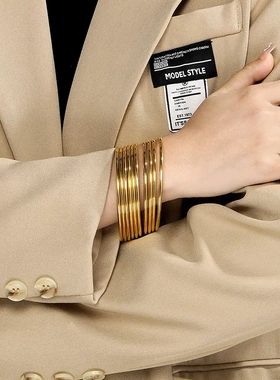 跨境首饰 18K真空镀金多层多色68*3mm圆形素圈钛钢手镯