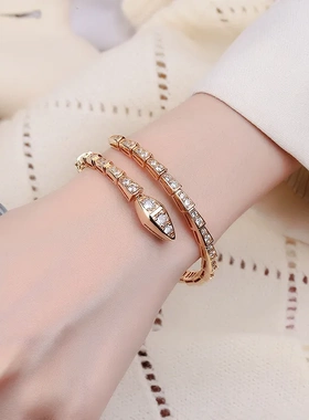 网红爆款手环ins锆石微镶手镯女小众设计高级感情侣钉子简约手饰