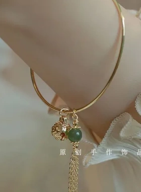 手镯铃铛半镯玉髓小众女宫铃设计感ins古风转运珠国风流苏